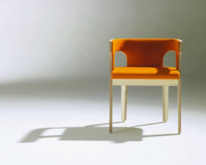 Bridge Frizz / design bois orange garni / Design Thierry D'Istria / Editeur SOCA